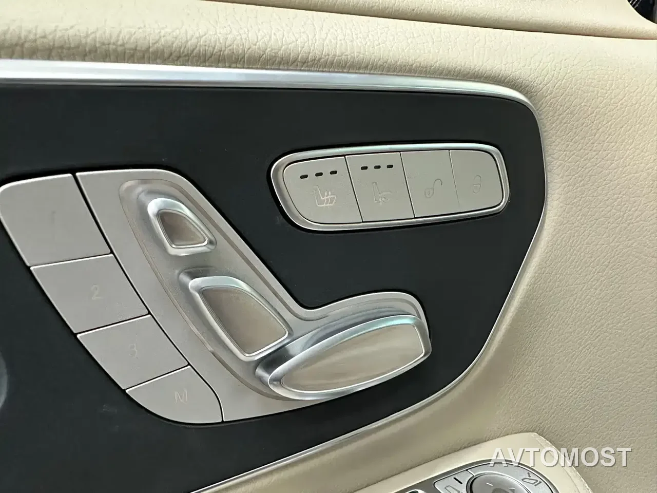 Mercedes-Benz V-Class 2024 V 300 L Long Wheelbase Luxury Edition — фото 6