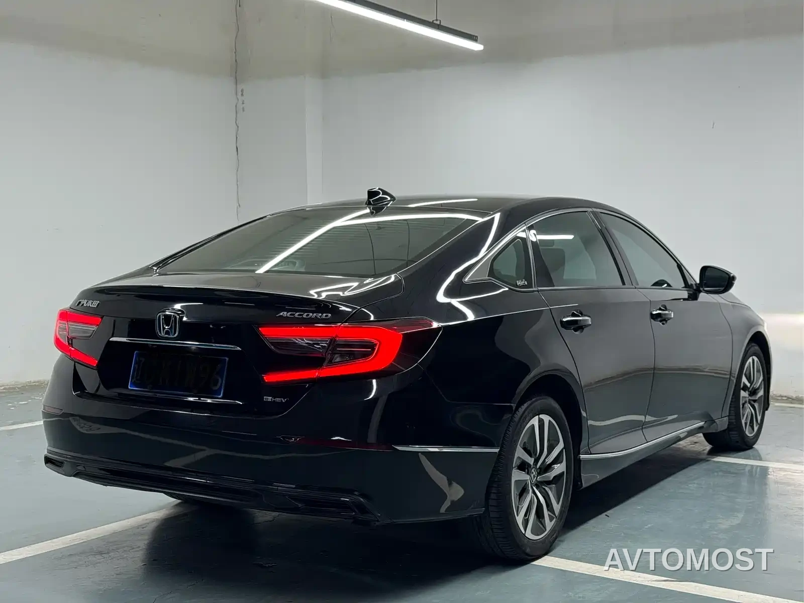 Honda Accord 2022 Sharp Hybrid 2.0L Sharp Leader Edition — фото 8
