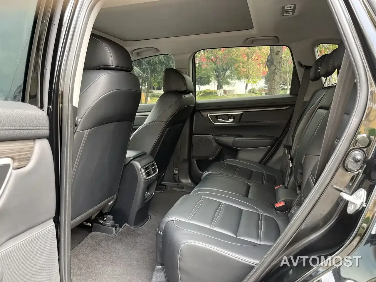 Honda CR-V New Energy 2021 Sharp Hybrid e+ 2.0L Wisdom Edition — фото 9