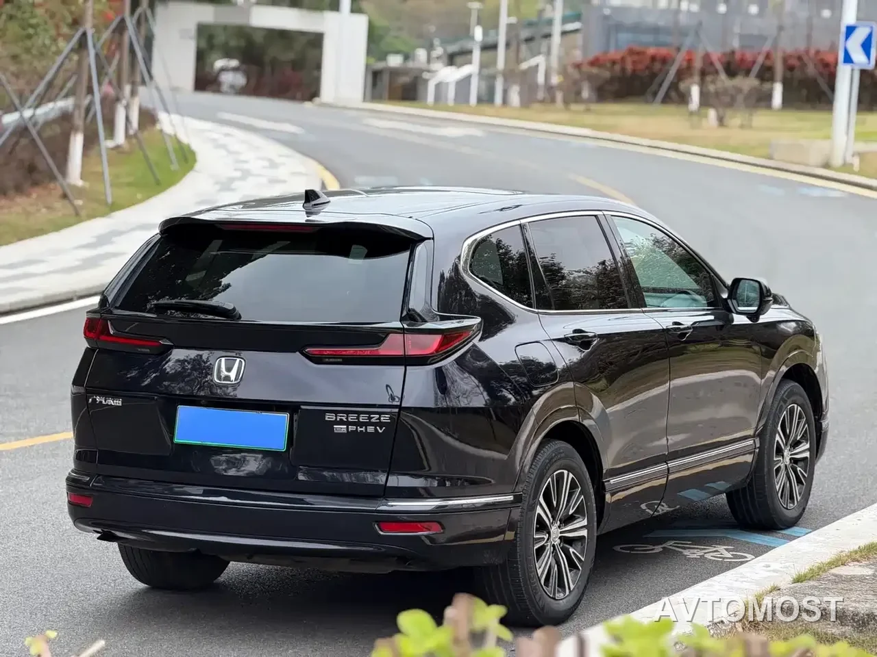 Honda Breeze New Energy 2022 Model e:PHEV Premium Edition — фото 12