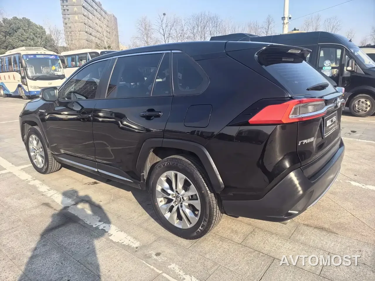 Toyota Wildlander 2021 Hybrid 2.5L E-CVT 2WD Luxury Edition — фото 8