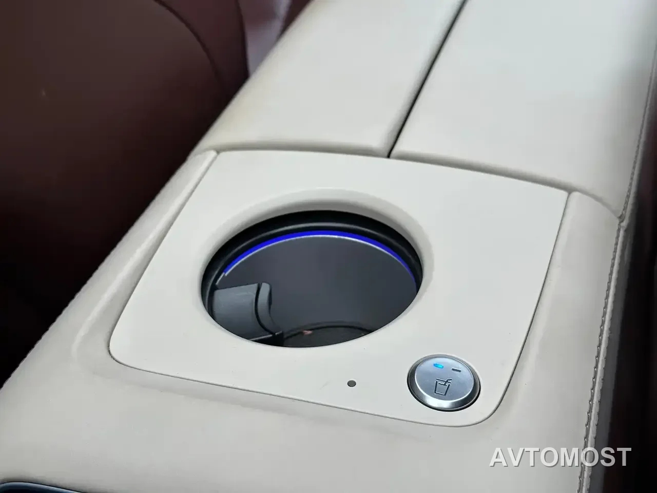 Mercedes-Benz Maybach GLS 2022 GLS 480 4MATIC — фото 16