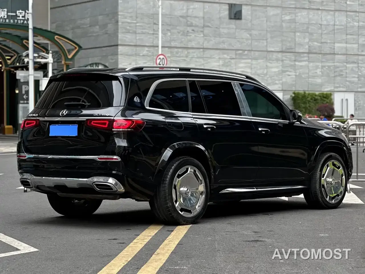 Mercedes-Benz Maybach GLS 2022 GLS 480 4MATIC — фото 20