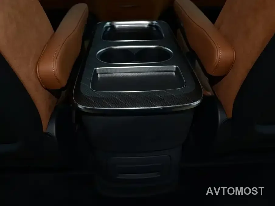 Hongqi HQ9 PHEV 2024 Model 2.0T AWD Business Edition — фото 16