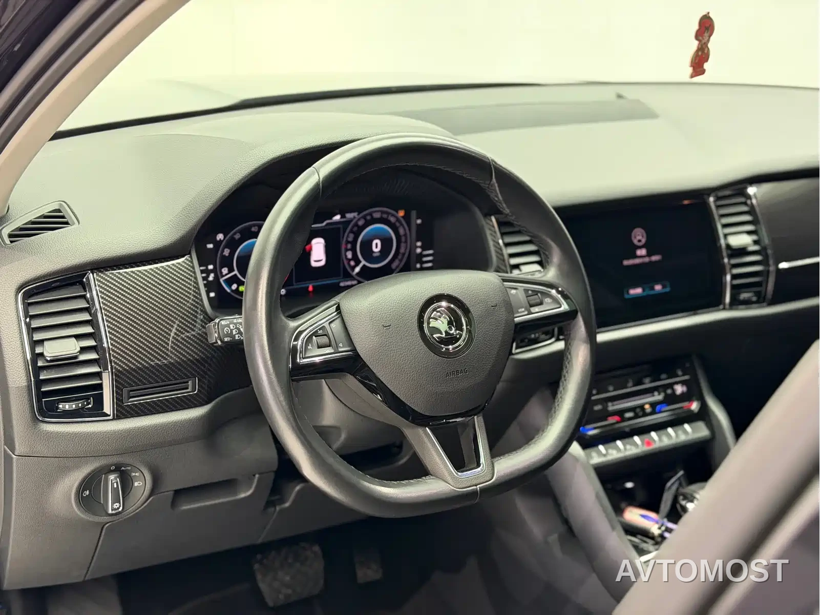 Škoda Kodiaq GT 2021 TSI380 4WD Luxury Edition — фото 9