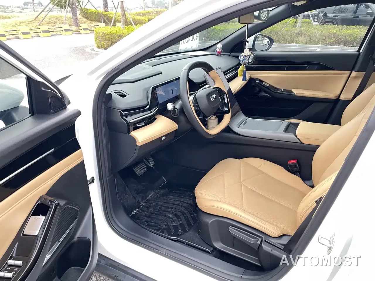 Geely Galaxy L6 2023 60km PLUS — фото 4