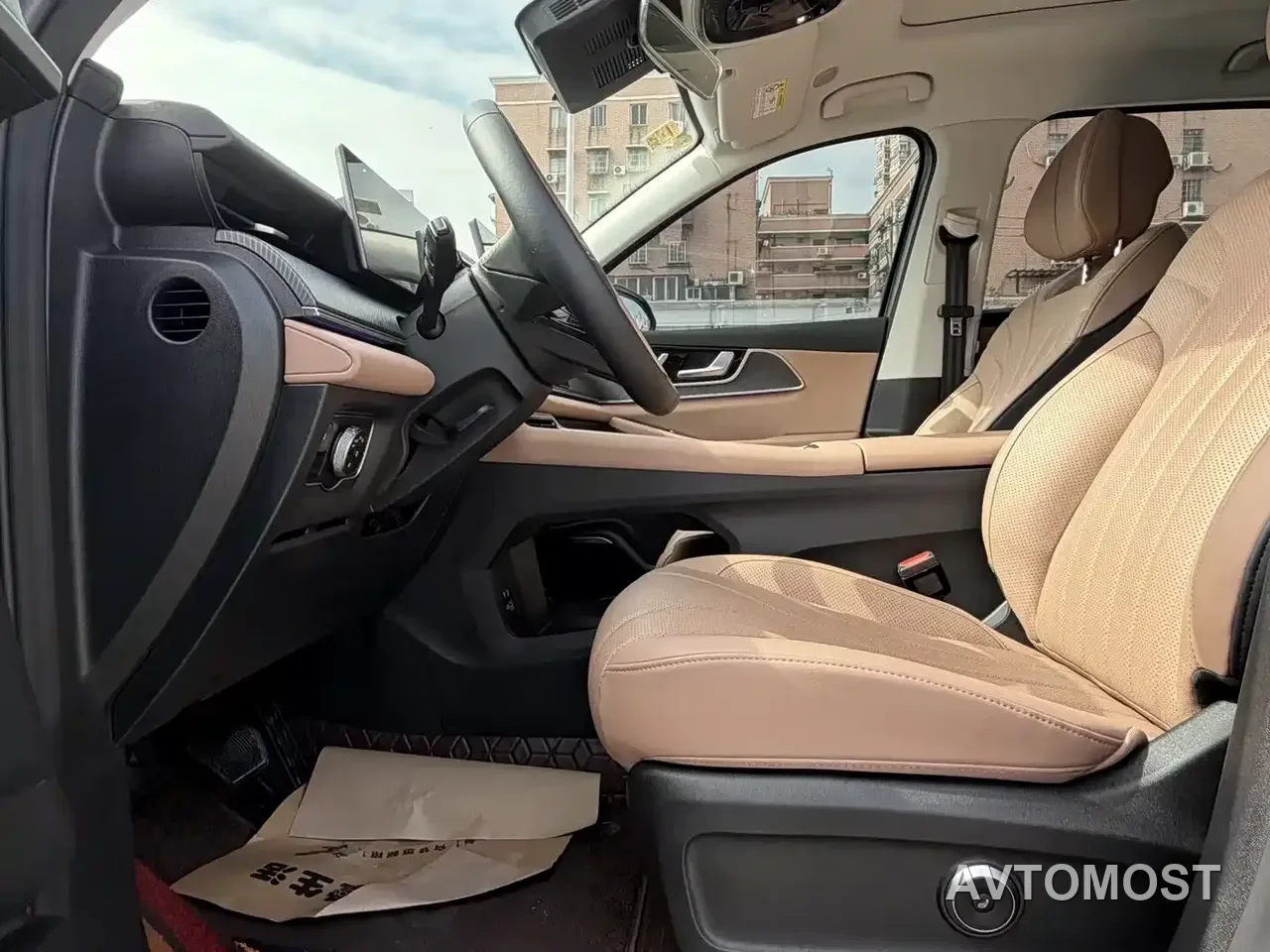 Chery Tiggo 8L 2024 2.0T 2WD Premium 5-seater — фото 6