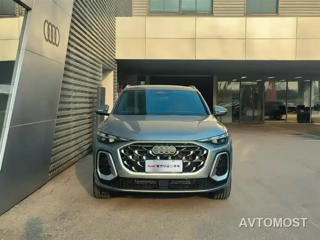 Audi Q5L 2026 Model Base Version — фото 2