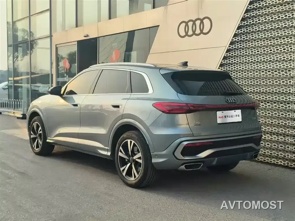 Audi Q5L 2026 Model Base Version — фото 3
