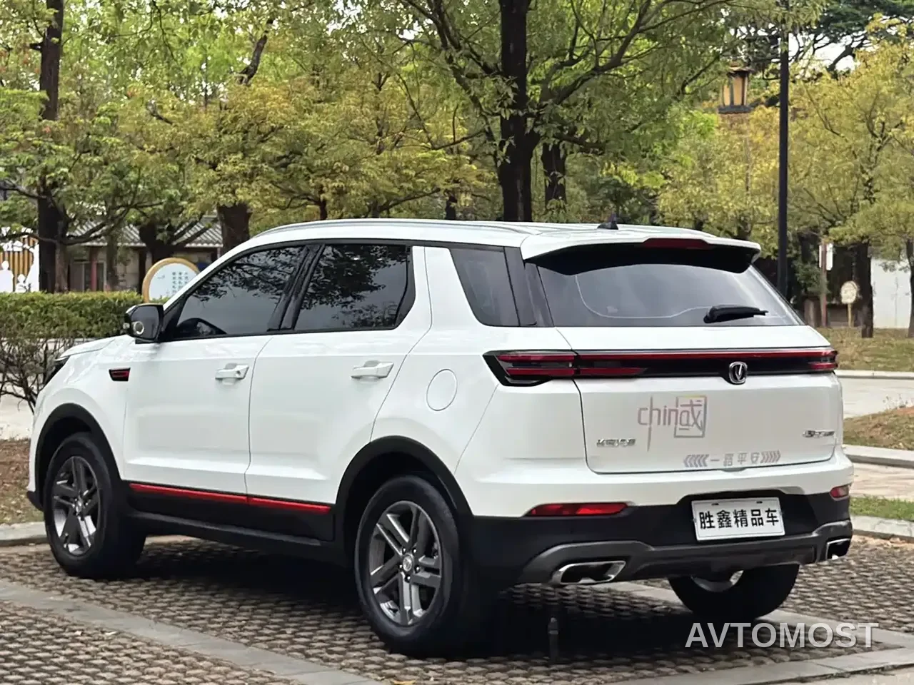 Changan CS55 PLUS 2022 Blue Whale Edition 1.5T Manual Luxury — фото 6