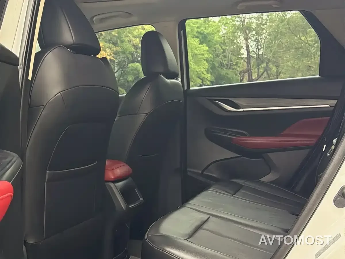 Changan CS55 PLUS 2022 Blue Whale Edition 1.5T Manual Luxury — фото 9
