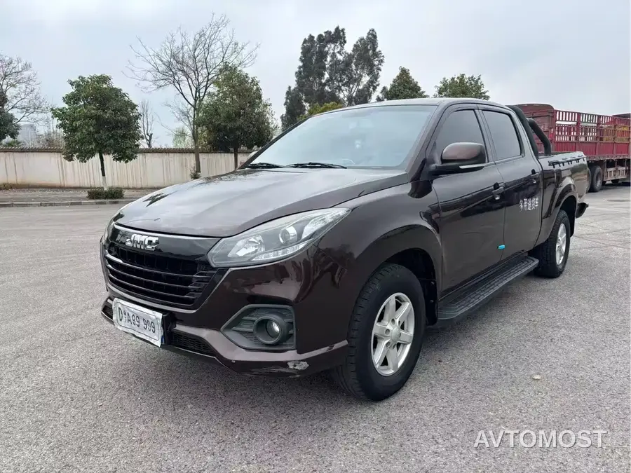 Jiangling Baodian 2022 2.5T Diesel 2WD Comfort Edition Flatbed Long Wheelbase JX4D25A6L