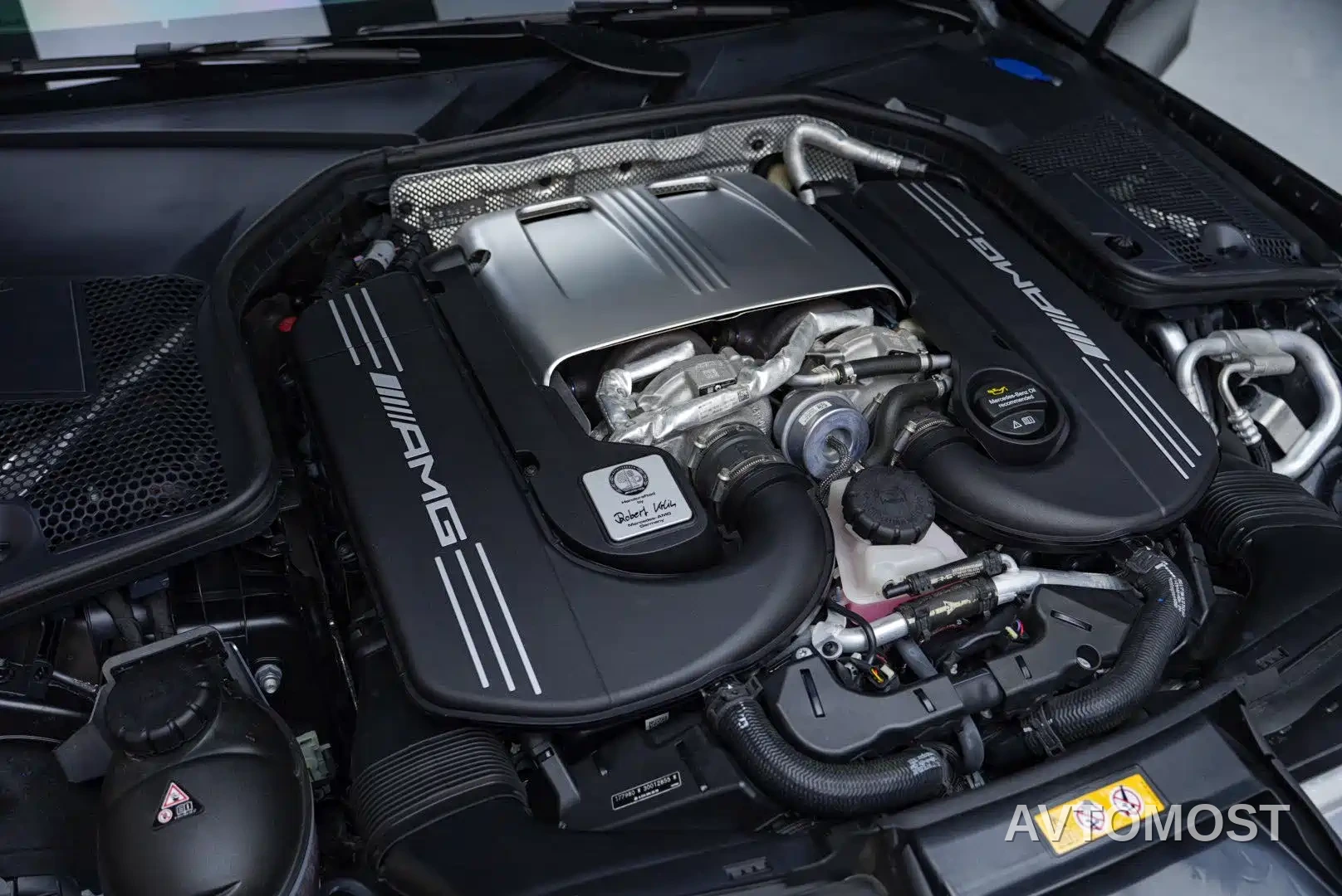 Mercedes-Benz C-Class AMG 2021 AMG C 63 Coupe — фото 12