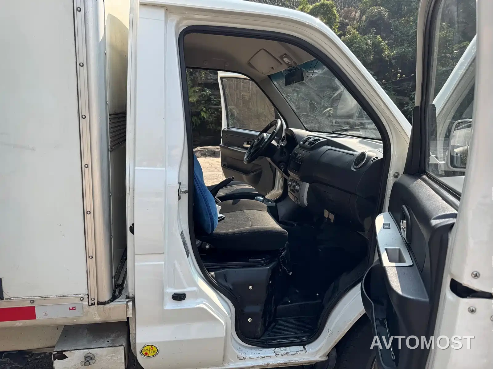 Ruichi New Energy EC31 2022 Long Range Van 41.932kWh — фото 7