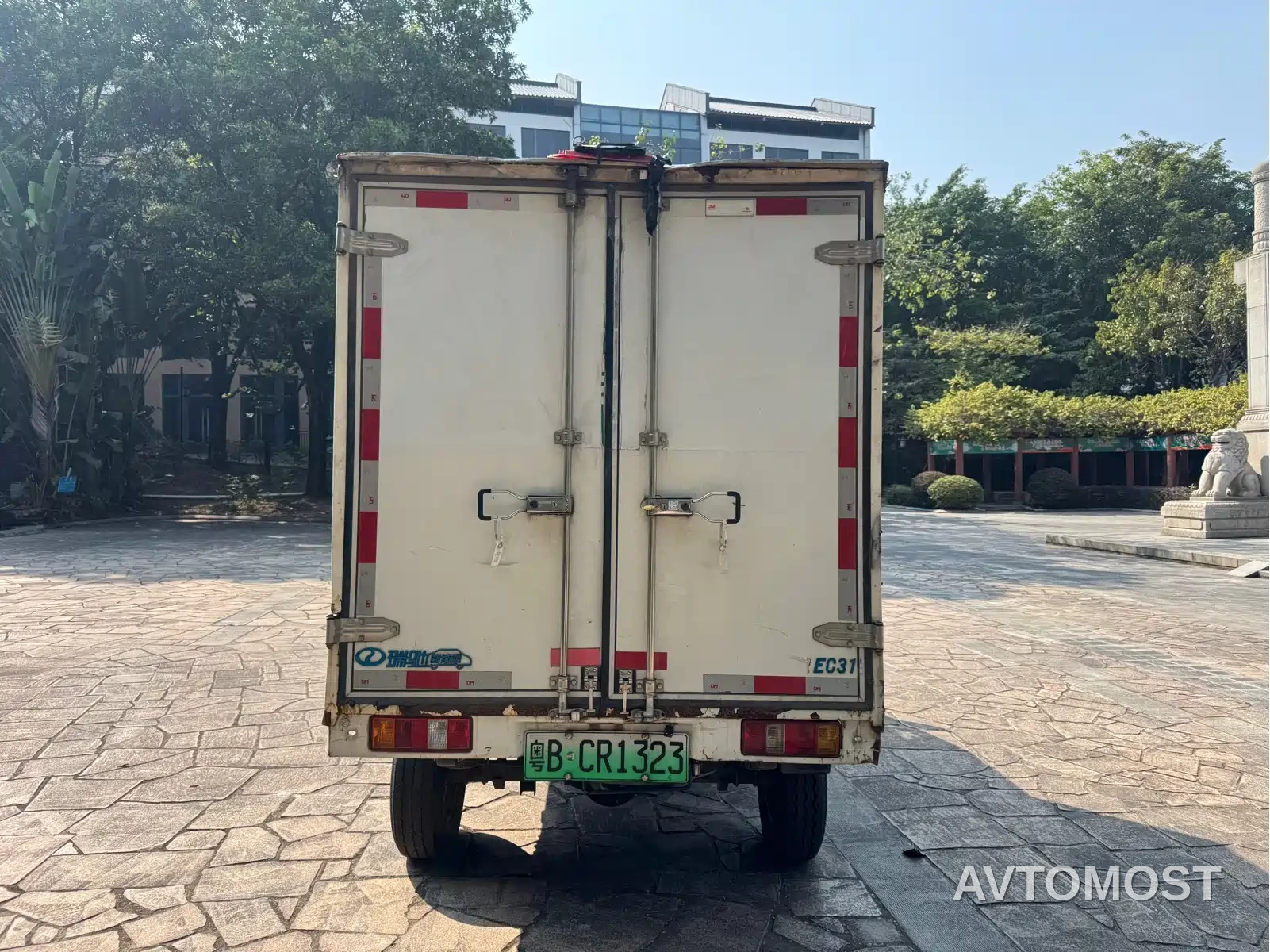 Ruichi New Energy EC31 2022 Long Range Van 41.932kWh — фото 14