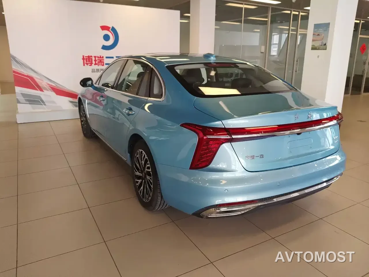 Hongqi H5 2024 1.5T HEV Smart Connect Flag Smooth Edition — фото 26