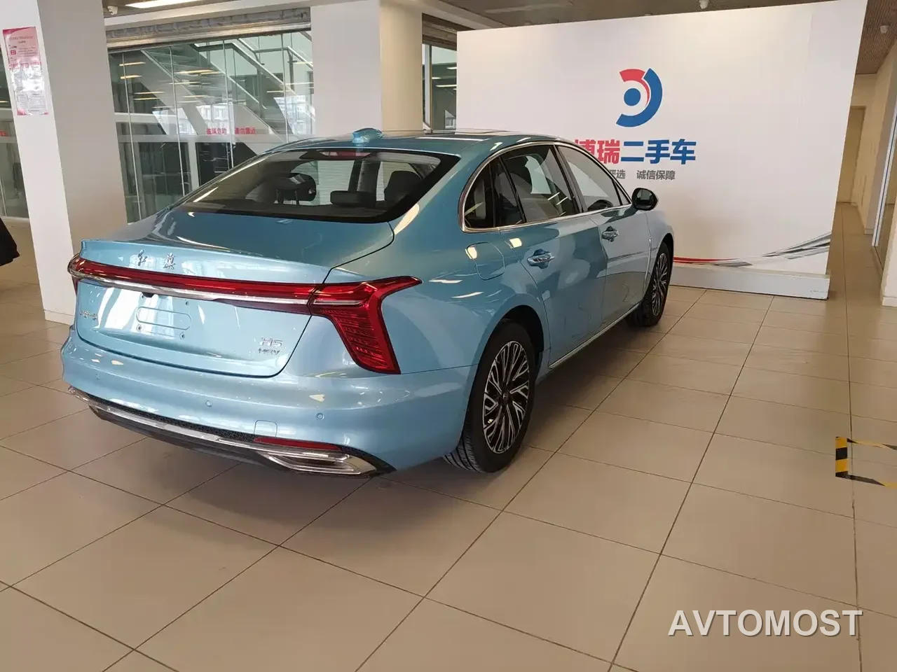 Hongqi H5 2024 1.5T HEV Smart Connect Flag Smooth Edition — фото 28