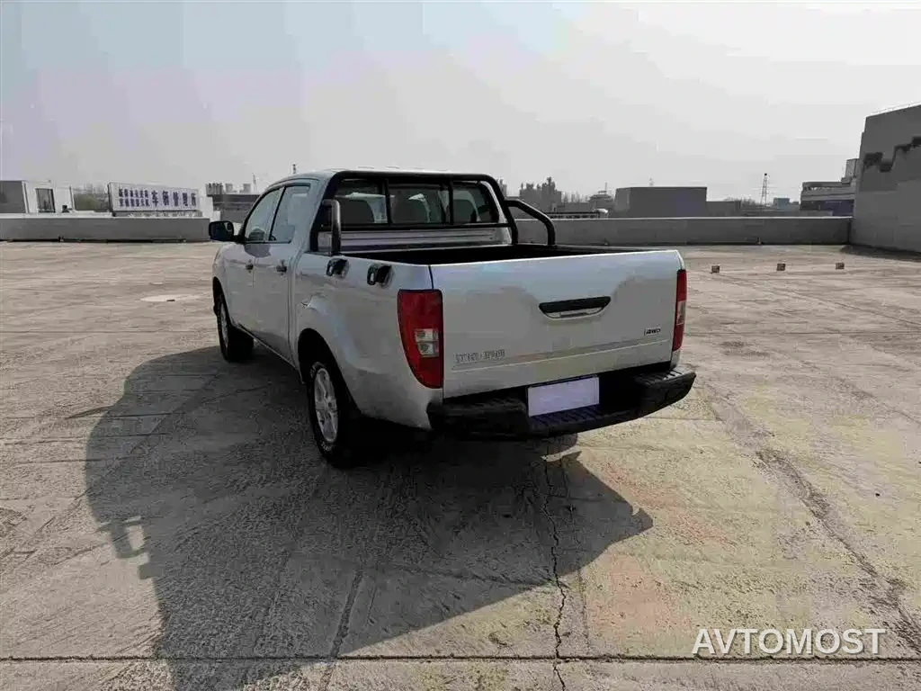 Jiangling Baodian 2022 2.5T Diesel 4WD Comfort Edition Standard Wheelbase JX4D25A6L — фото 7