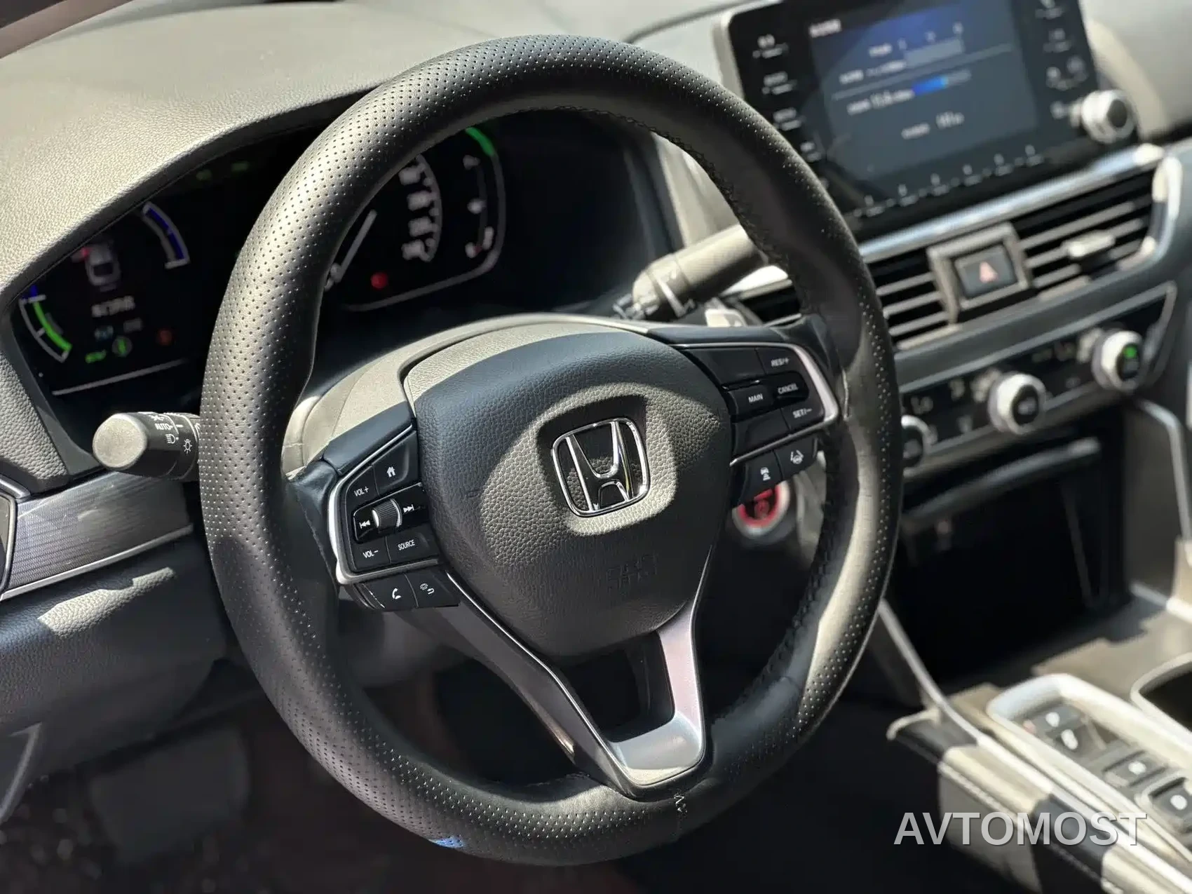 Honda Accord 2018 Sharp Hybrid 2.0L Sharp Leader (China V) — фото 12