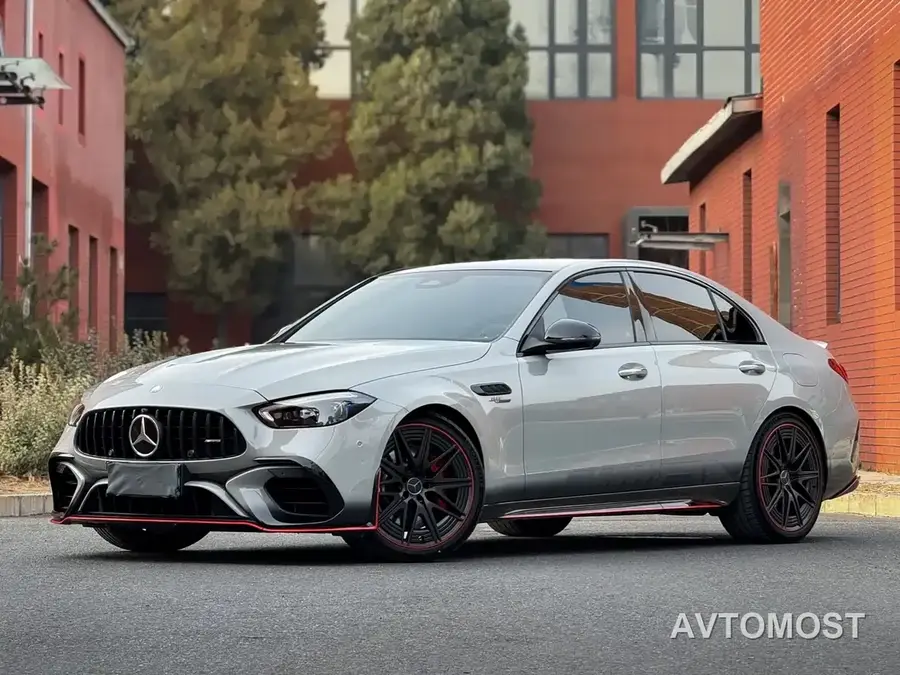 Mercedes-Benz C-Class AMG New Energy 2024 Mercedes-AMG C 63 S E PERFORMANCE F1 Edition