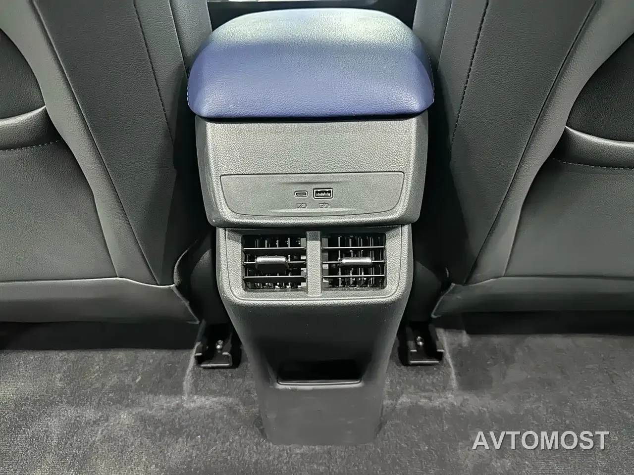 Chevrolet Equinox Plus 2024 102km RS Flagship Edition — фото 7