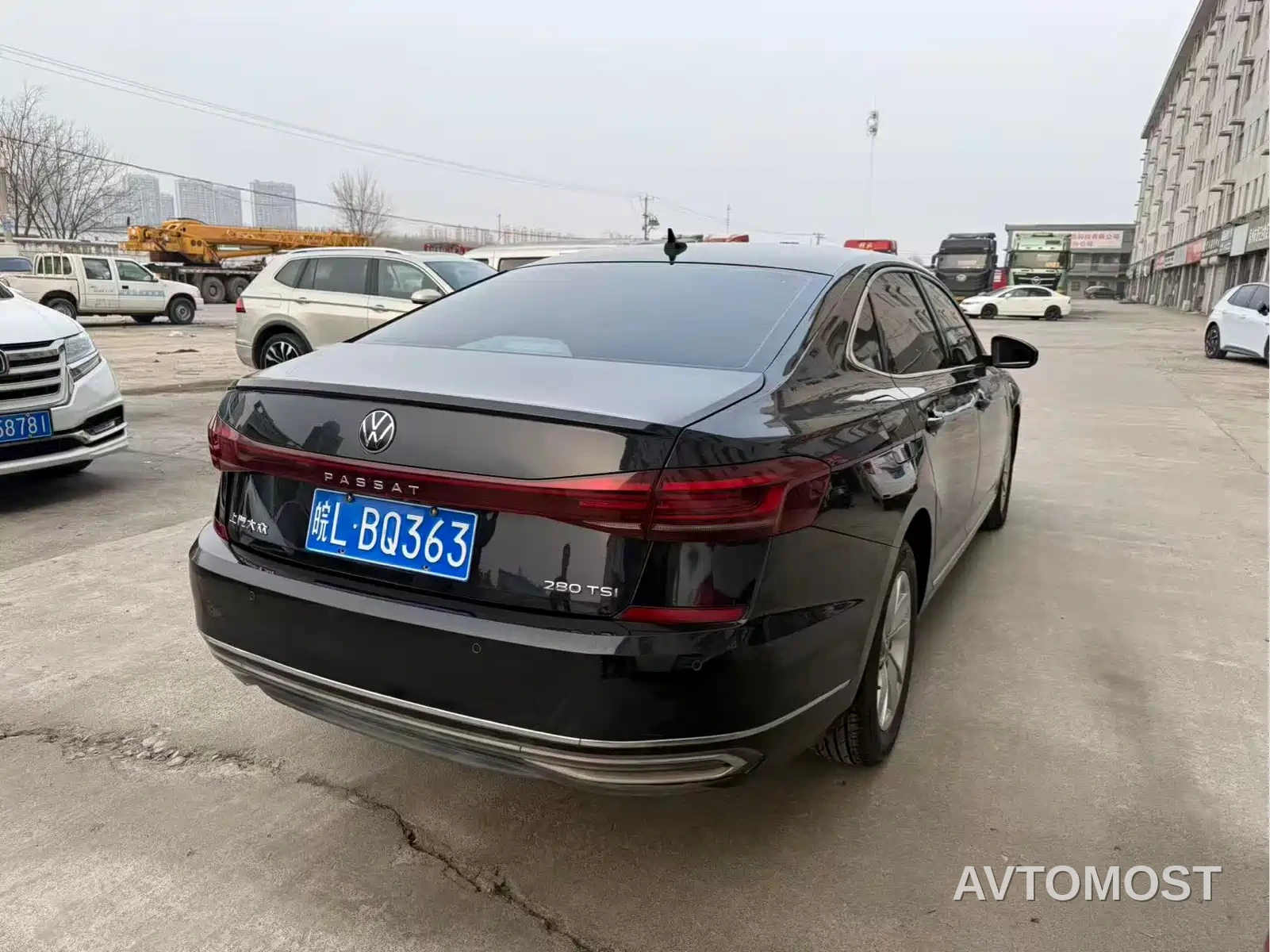 Volkswagen Passat 2022 280TSI Business Edition — фото 5