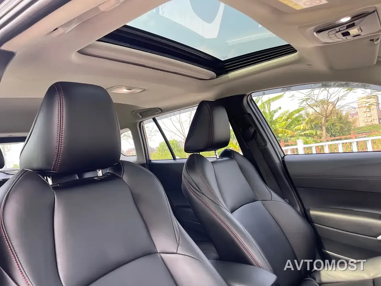Toyota Frontlander 2024 2.0L Smart Hybrid Dual Engine Leading Edition — фото 9