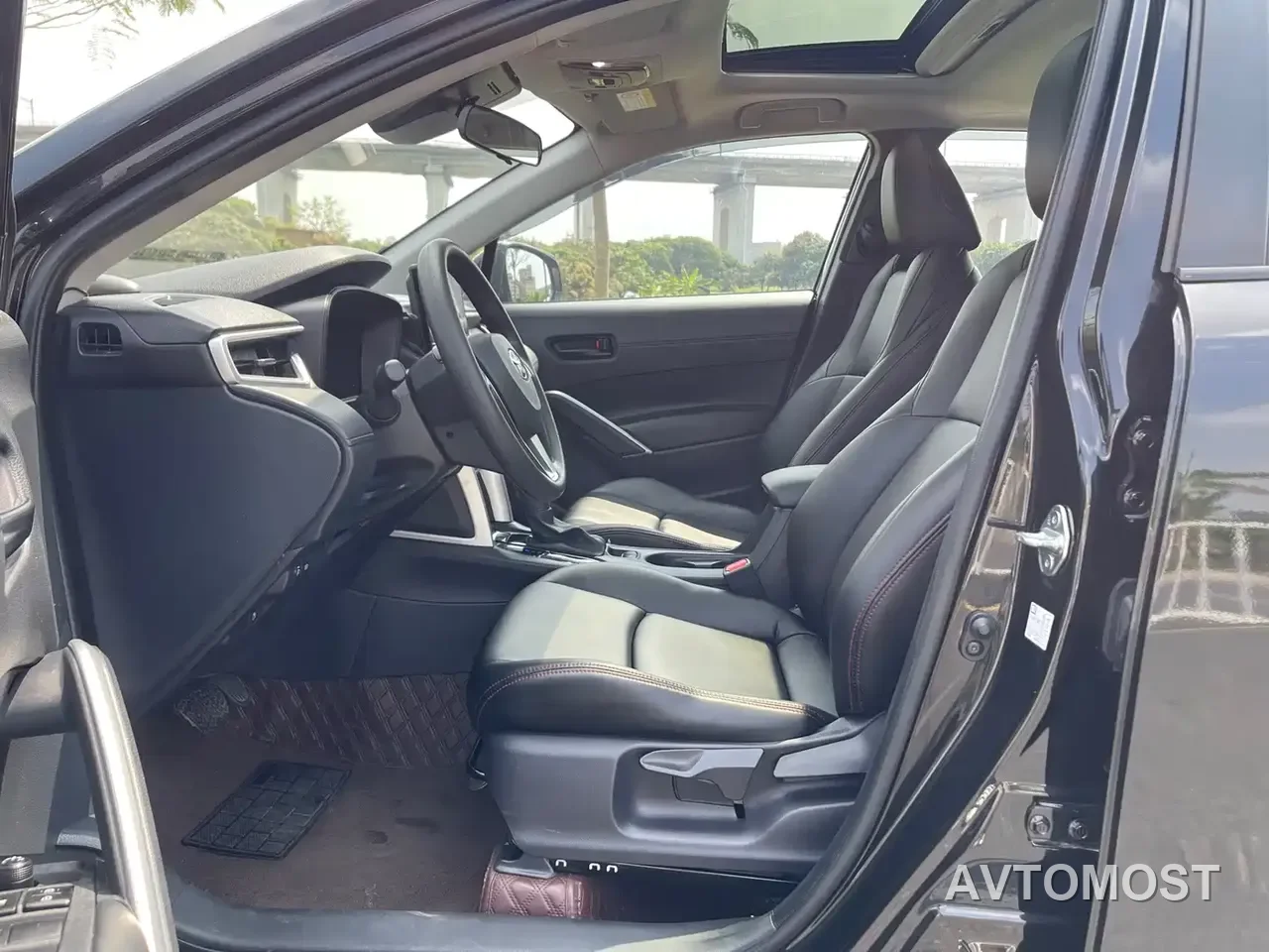 Toyota Frontlander 2024 2.0L Smart Hybrid Dual Engine Leading Edition — фото 19