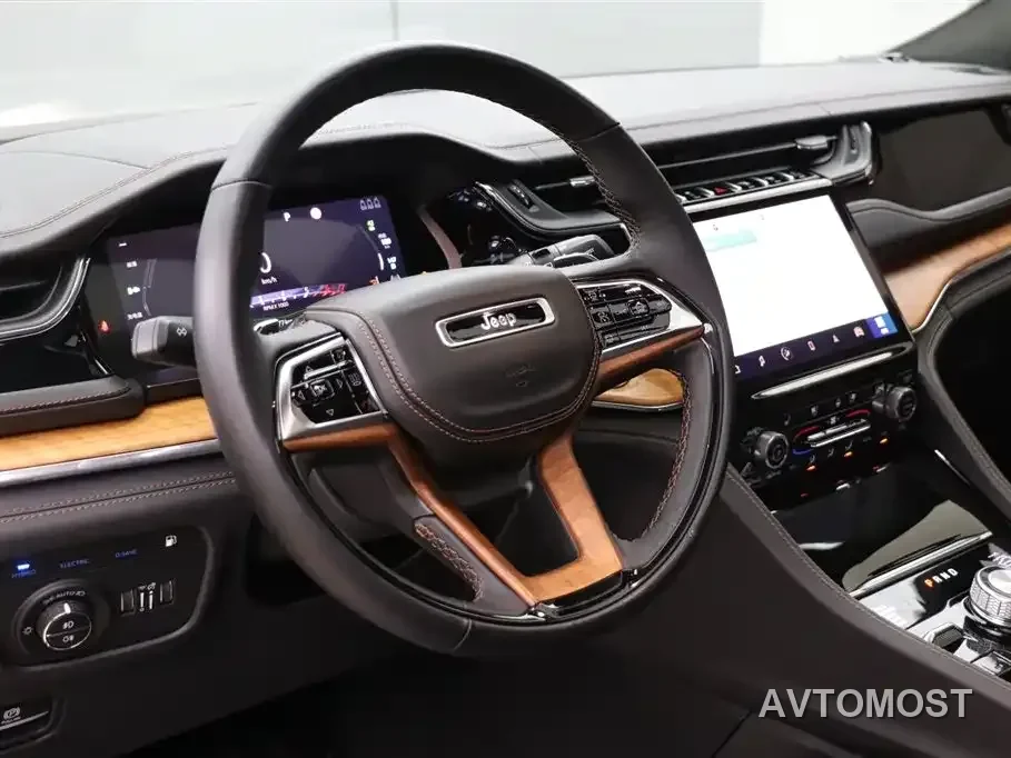 Jeep Grand Cherokee 4xe (Import) 2023 4xe Summit Edition — фото 9