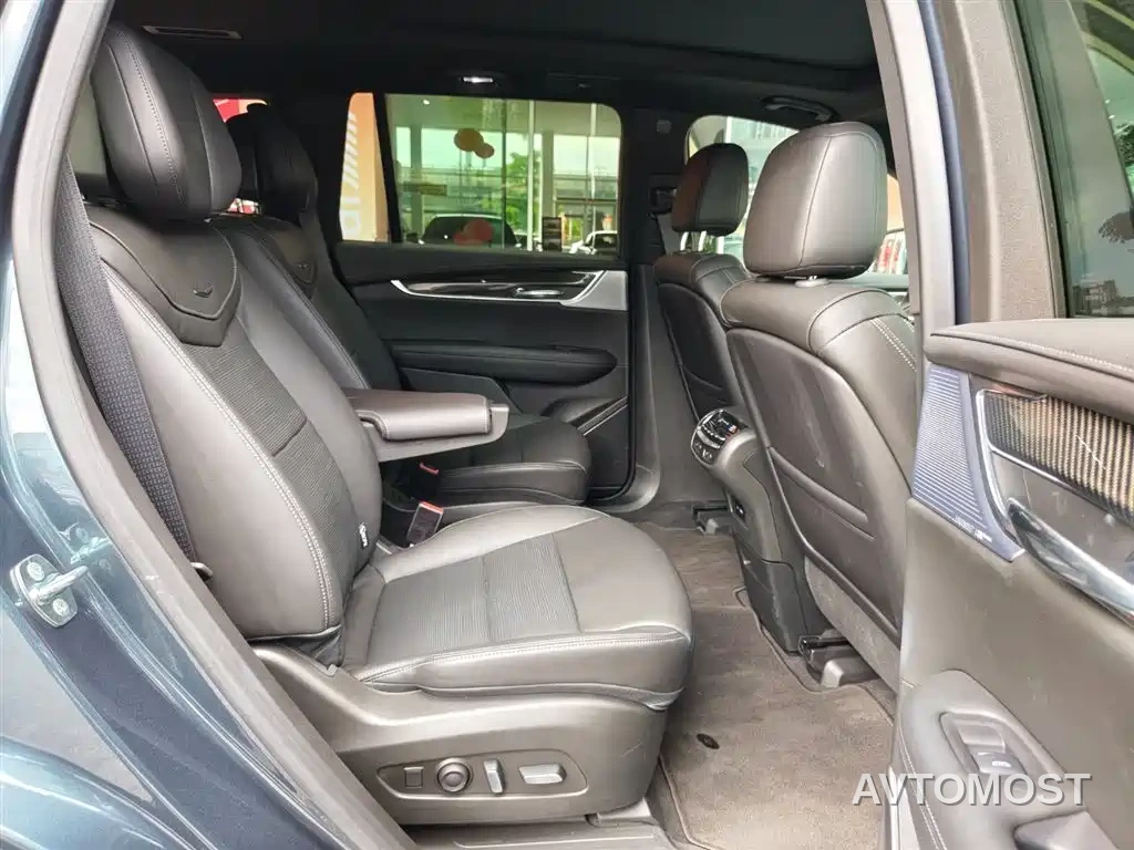 Cadillac XT6 2025 2.0T 6-Seater AWD Executive Black Label Edition — фото 9
