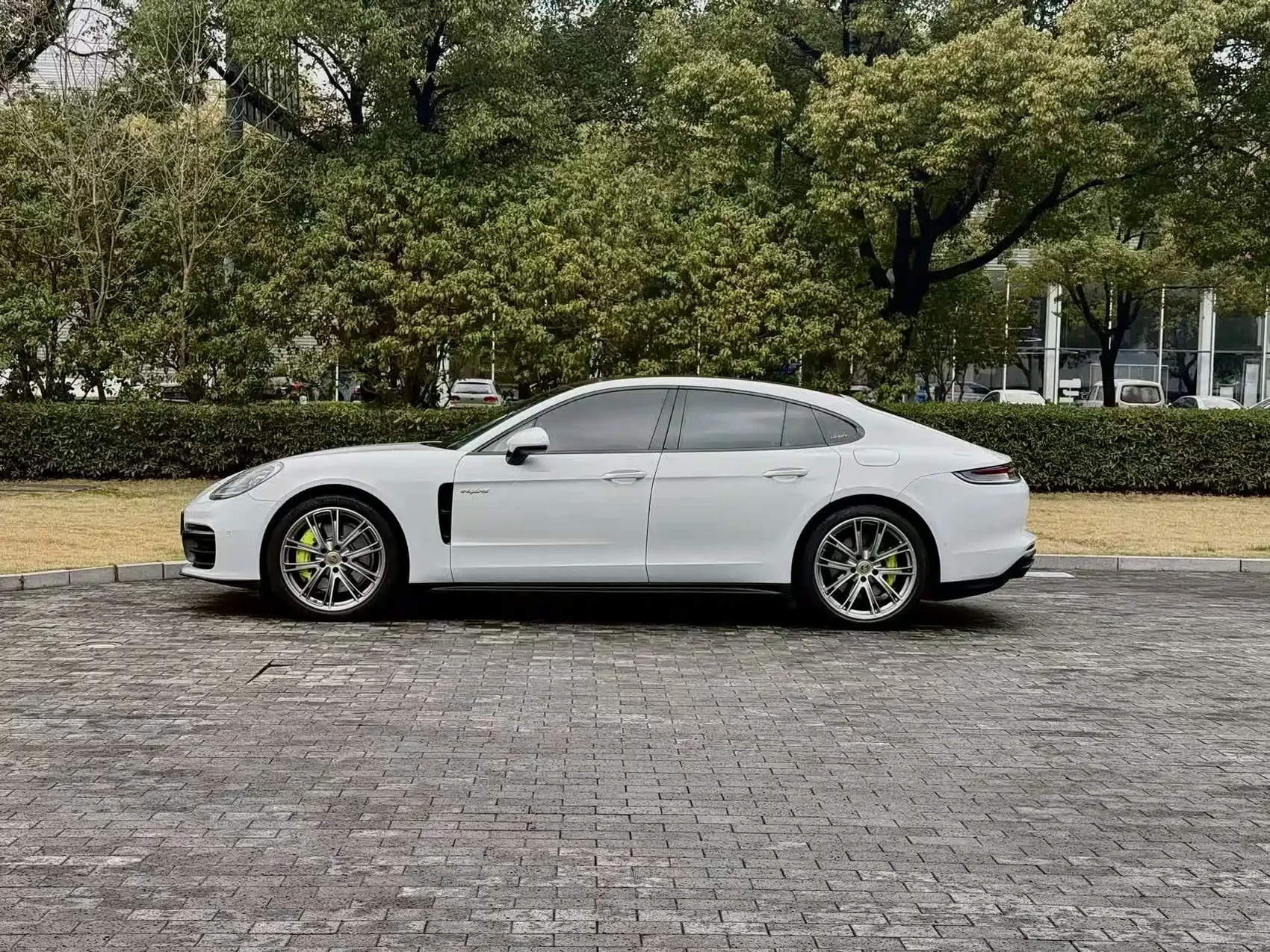 Porsche Panamera New Energy 2022 Panamera 4 E-Hybrid 2.9T — фото 2