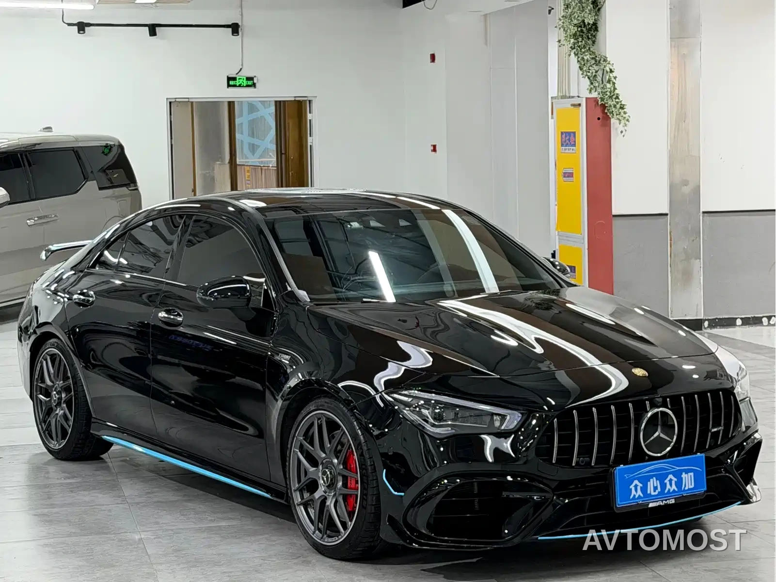 Mercedes-Benz CLA AMG 2022 AMG CLA 45 S 4MATIC+ 55th Anniversary Edition — фото 3