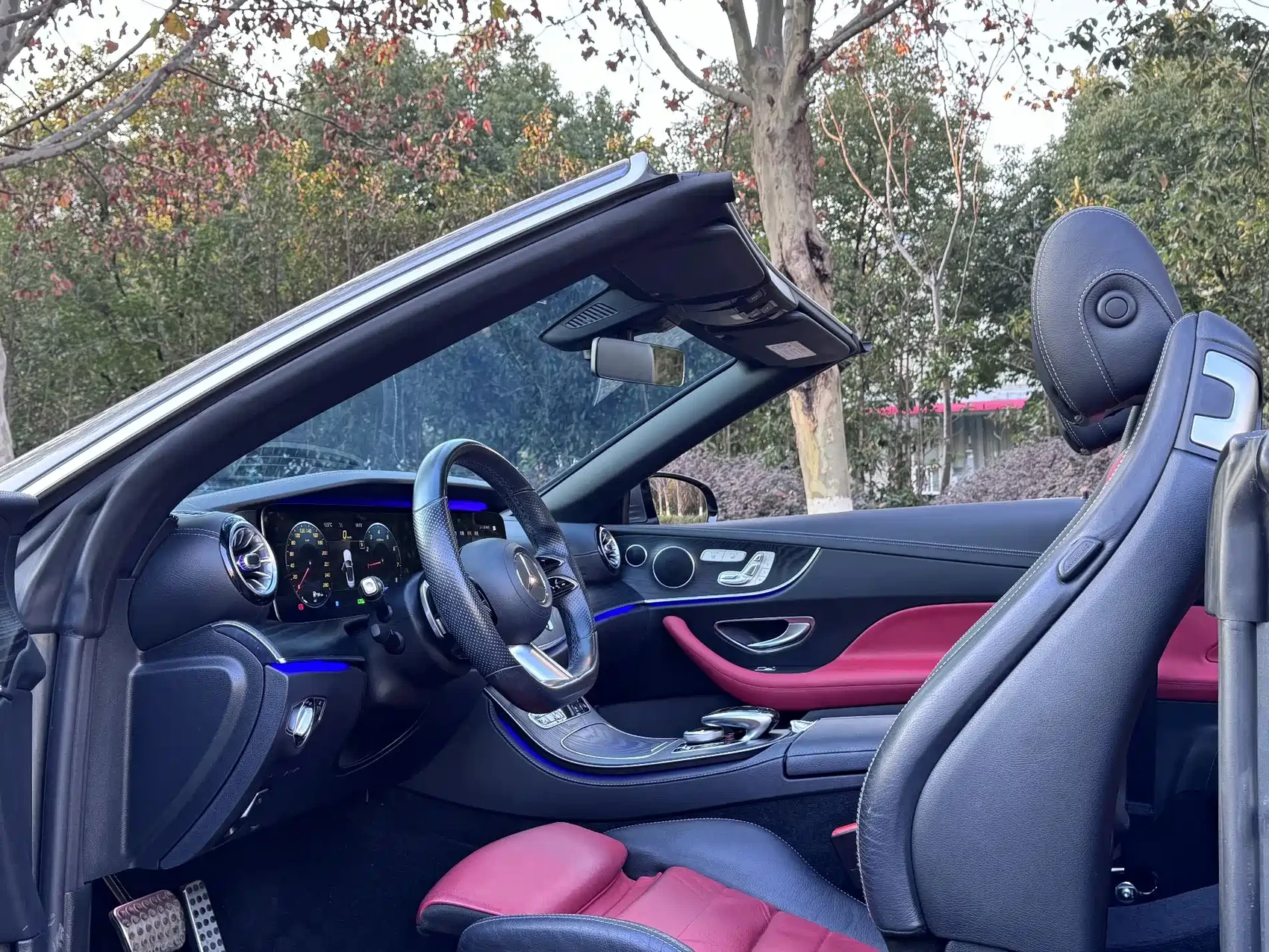 Mercedes-Benz E-Class (Import) 2021 E 260 Convertible Coupe — фото 11