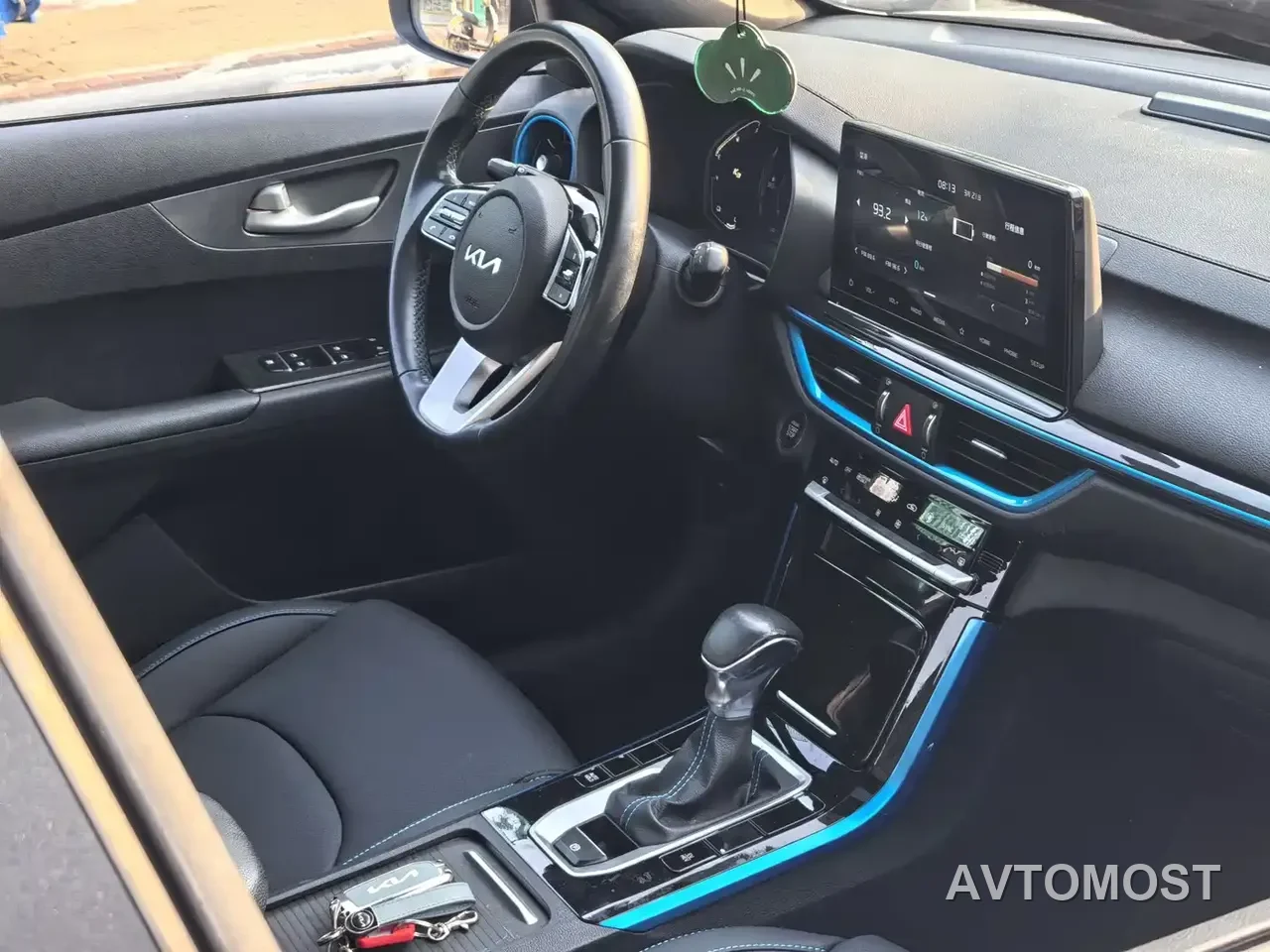 Kia K3 PHEV 2019 1.6L PHEV Comfort Edition — фото 4