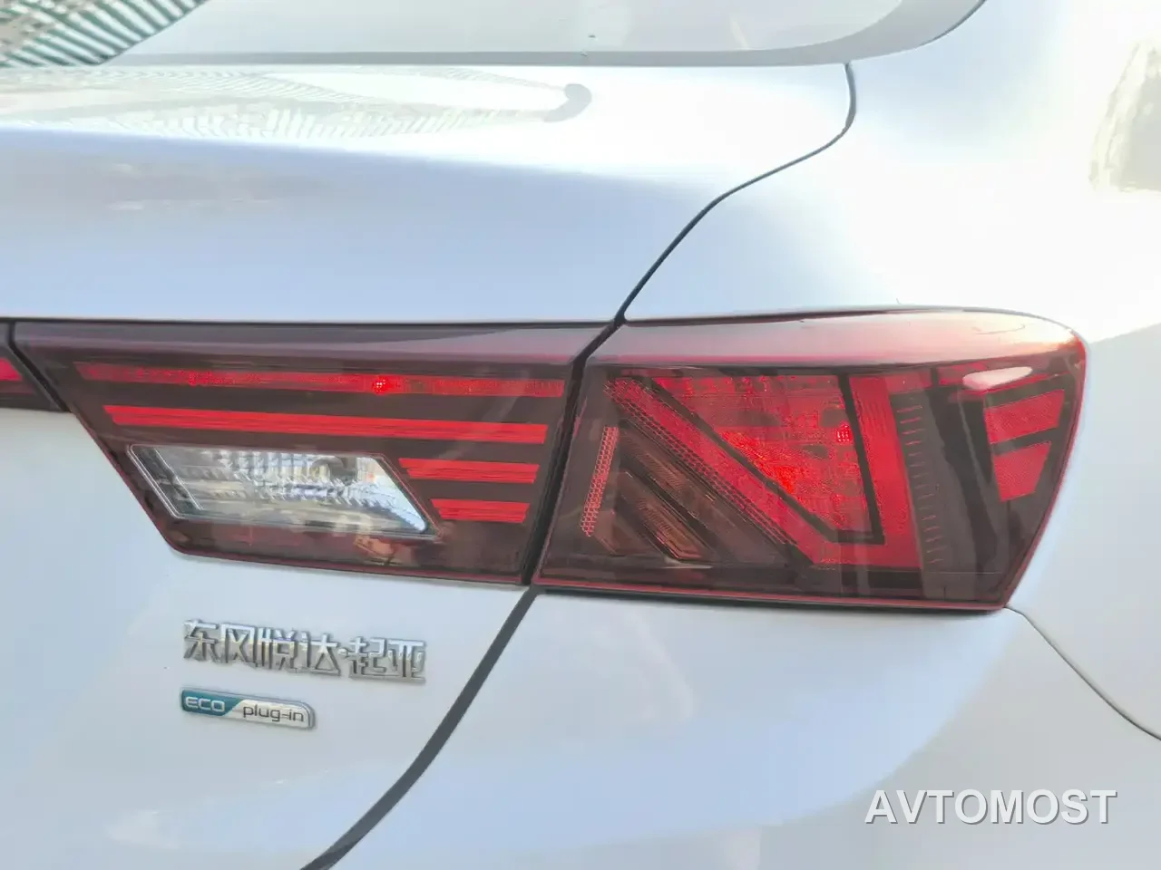 Kia K3 PHEV 2019 1.6L PHEV Comfort Edition — фото 6