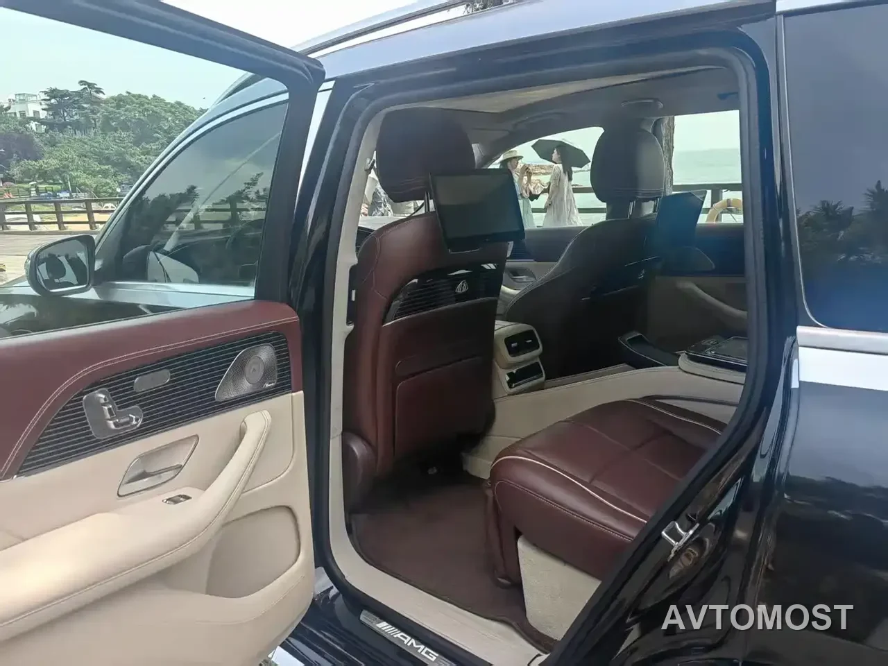Mercedes-Benz Maybach GLS 2021 GLS 480 4MATIC — фото 6