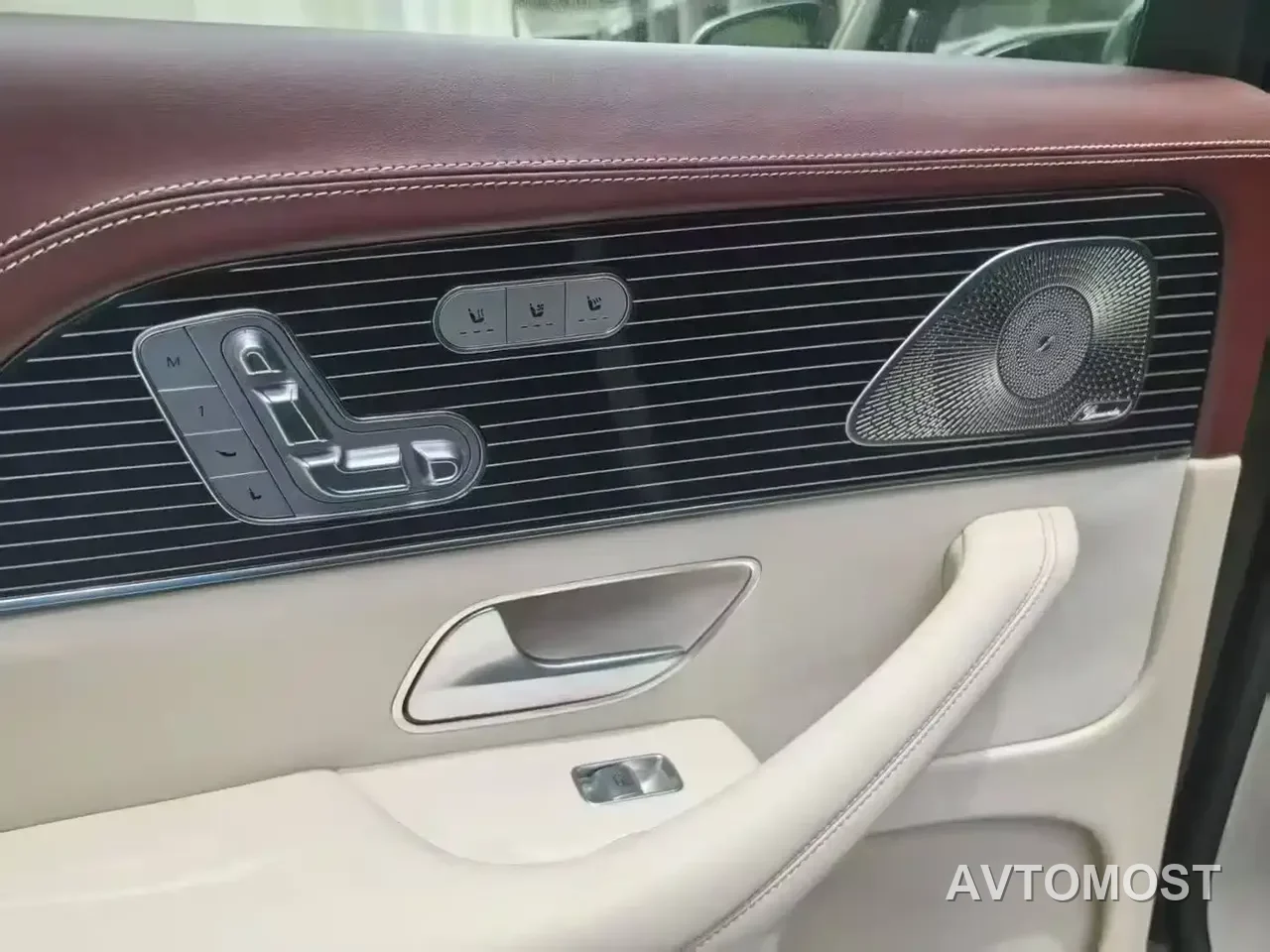 Mercedes-Benz Maybach GLS 2021 GLS 480 4MATIC — фото 7
