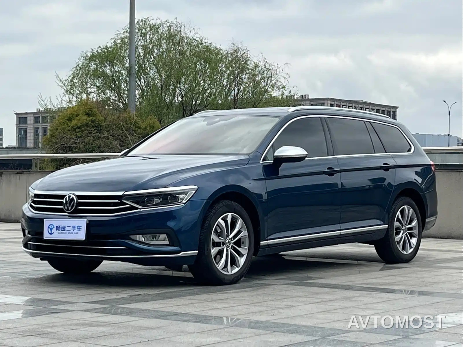 Volkswagen Weilan 2021 2.0T Smooth Ride Edition — фото 1