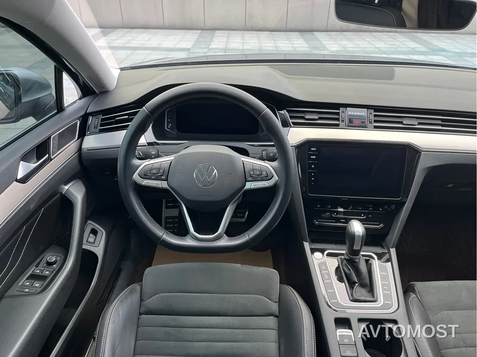Volkswagen Weilan 2021 2.0T Smooth Ride Edition — фото 8