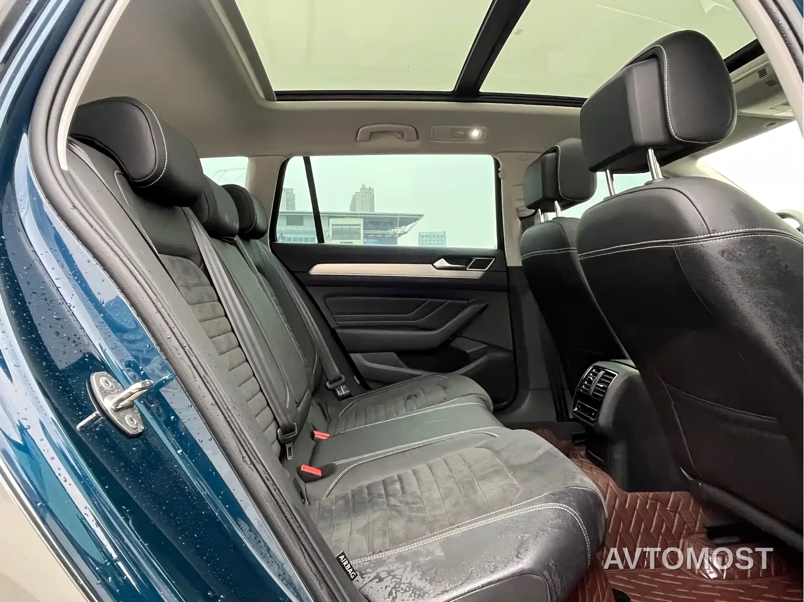 Volkswagen Weilan 2021 2.0T Smooth Ride Edition — фото 13