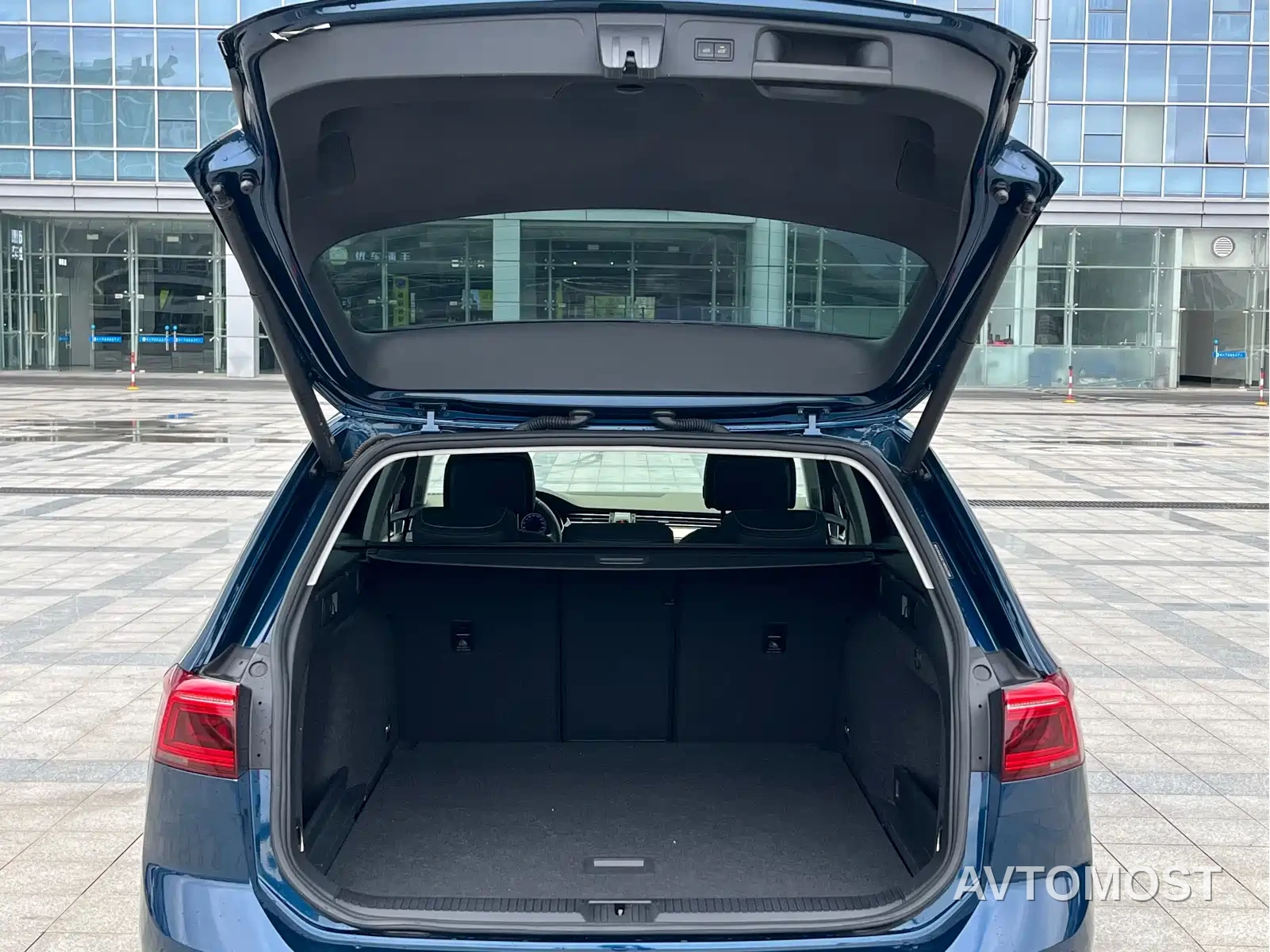 Volkswagen Weilan 2021 2.0T Smooth Ride Edition — фото 17
