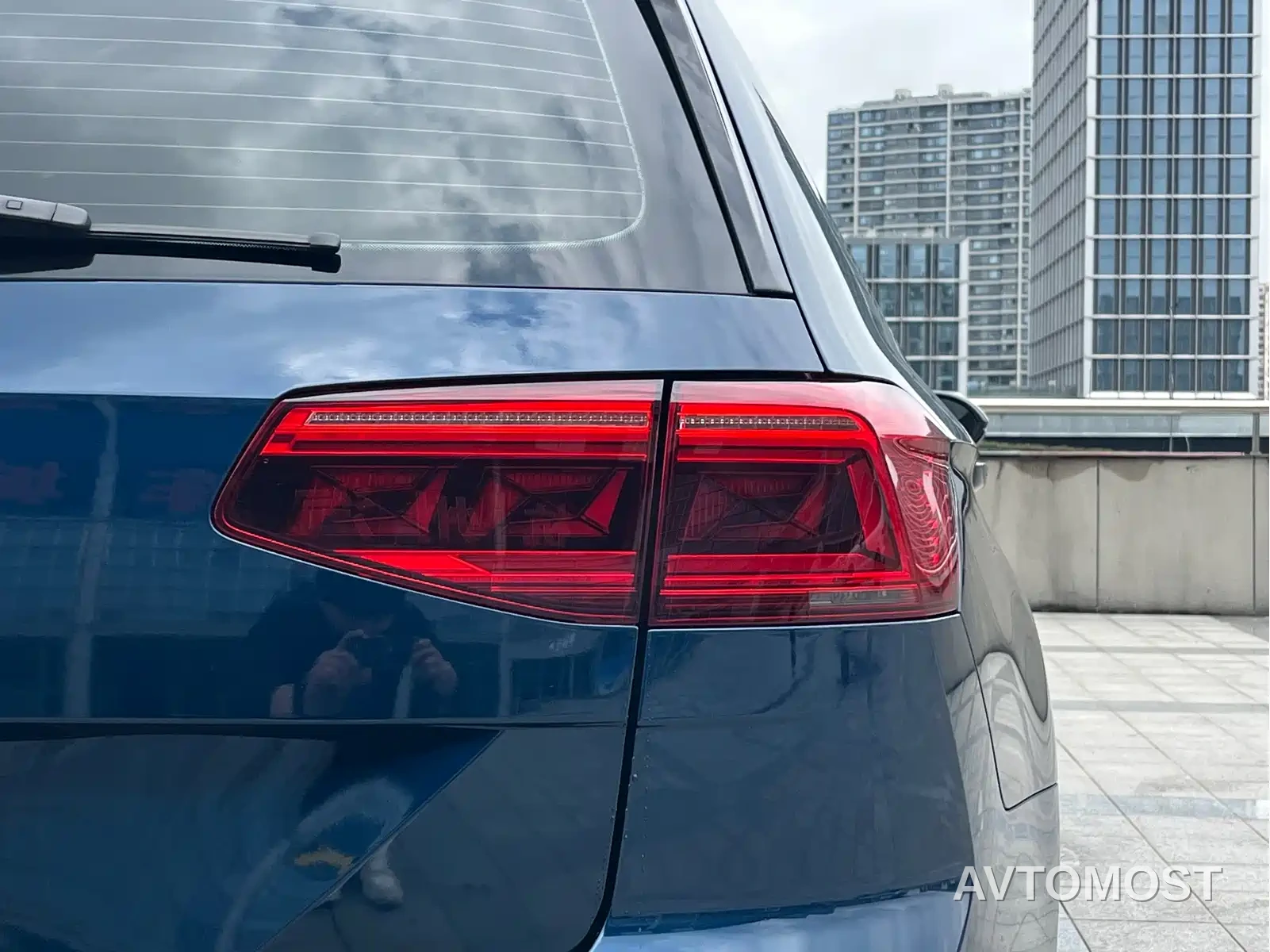Volkswagen Weilan 2021 2.0T Smooth Ride Edition — фото 21