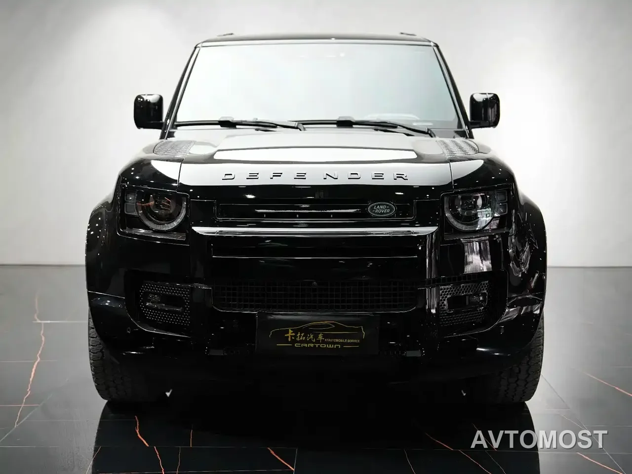 Land Rover Defender 2021 90 P400 X-DYNAMIC S — фото 1