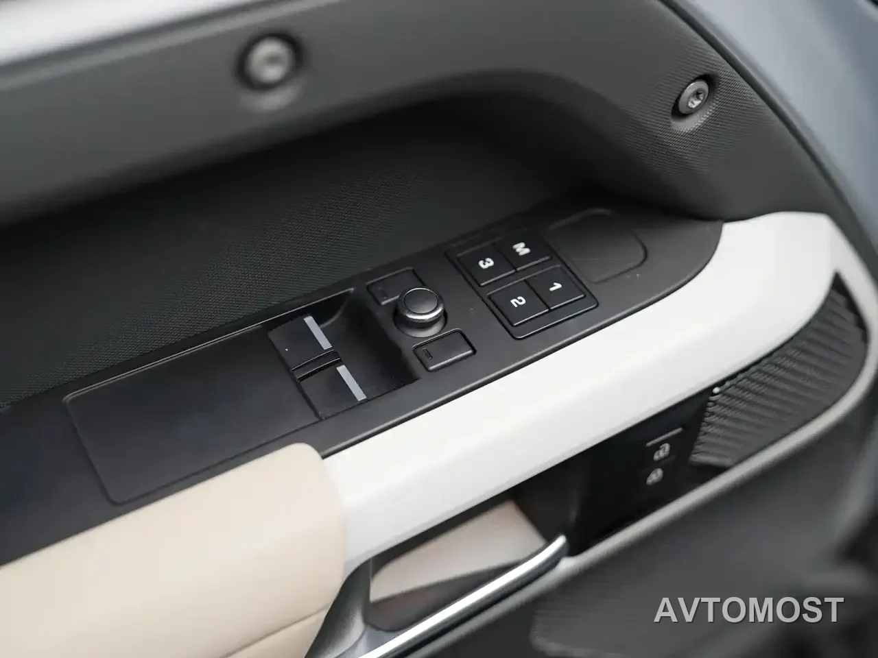 Land Rover Defender 2021 90 P400 X-DYNAMIC S — фото 16