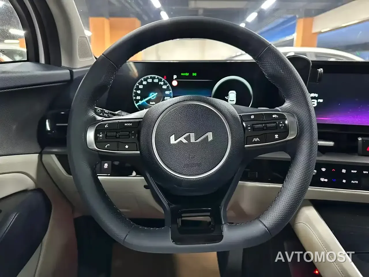 Kia Sportage 2023 2.0L HEV 2WD Premium Edition — фото 10