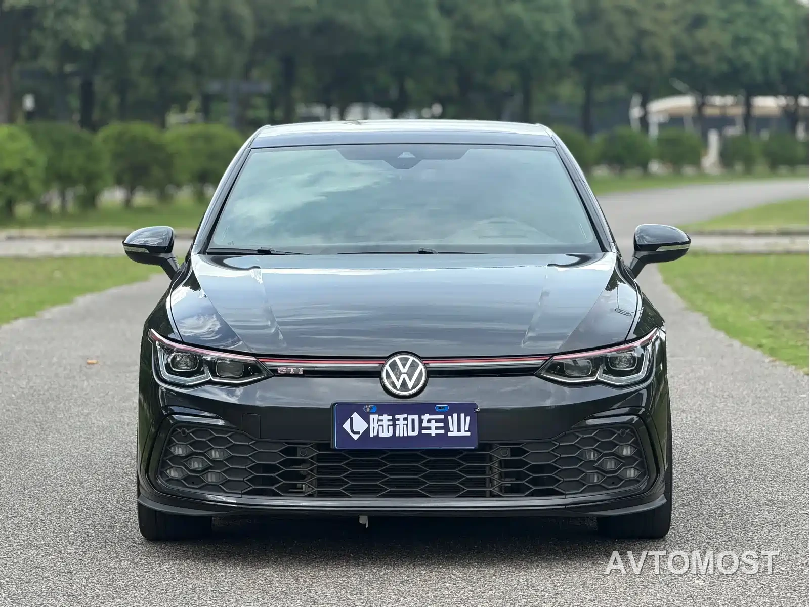 Volkswagen Golf GTI 2021 380TSI DSG GTI — фото 2