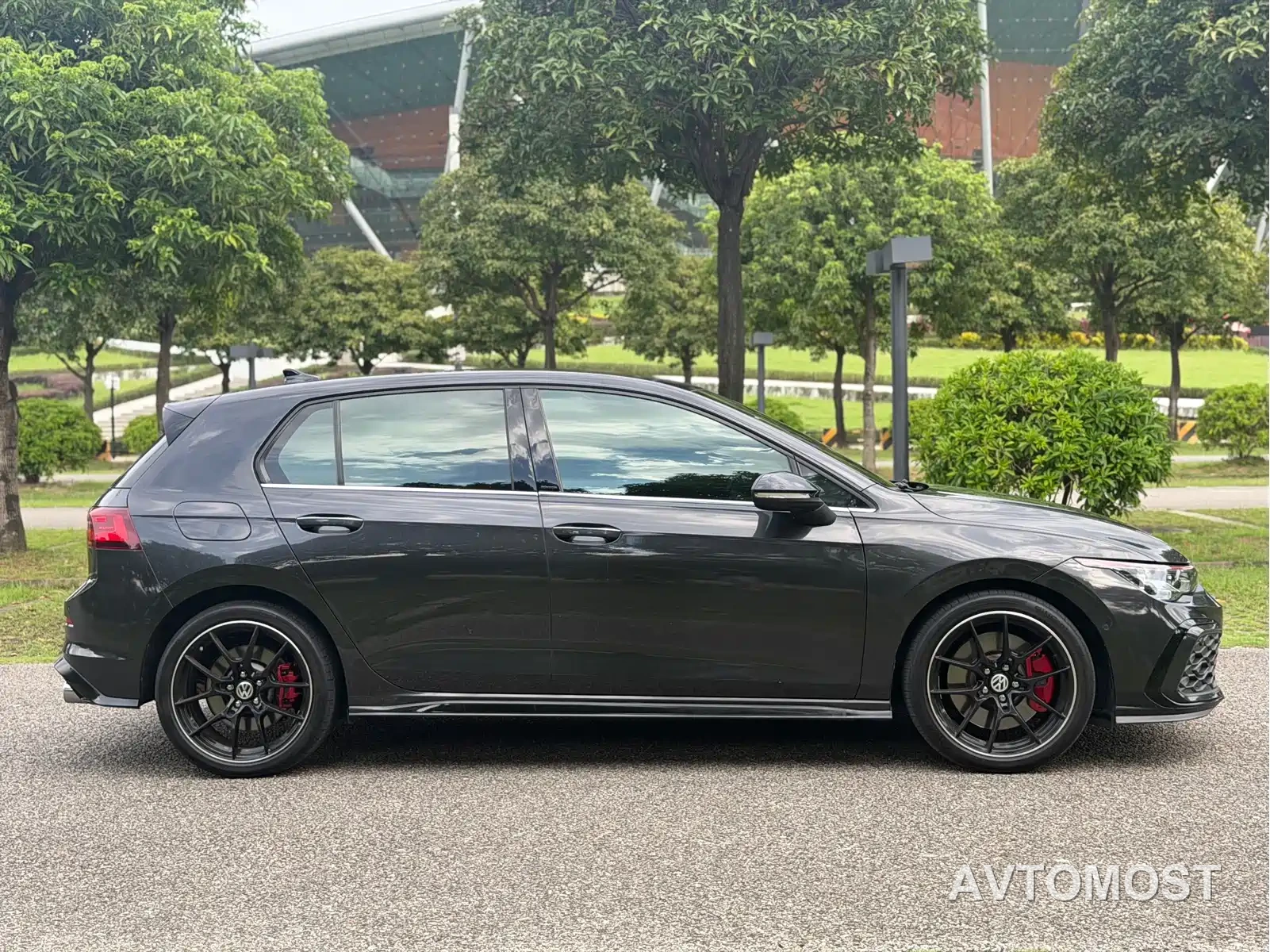 Volkswagen Golf GTI 2021 380TSI DSG GTI — фото 8