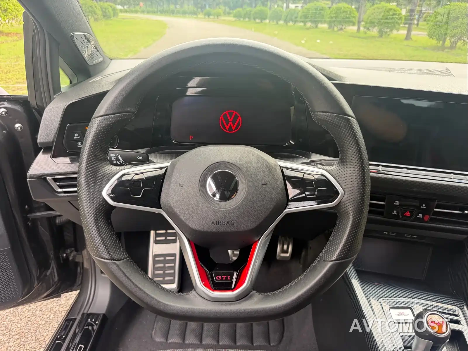 Volkswagen Golf GTI 2021 380TSI DSG GTI — фото 15