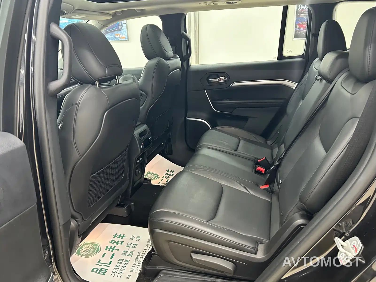 Jeep Grand Commander 2022 2.0T AWD Luxury Edition — фото 7