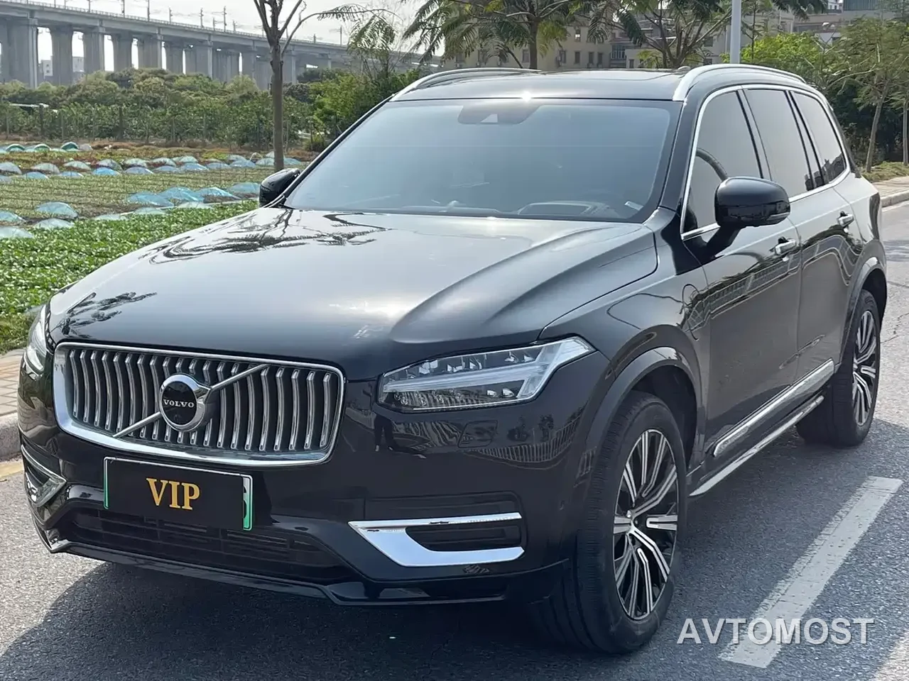 Volvo XC90 Plug-in Hybrid 2022 Facelift E-Drive Hybrid T8 Intelligent Premium Luxury 7-Seater — фото 1